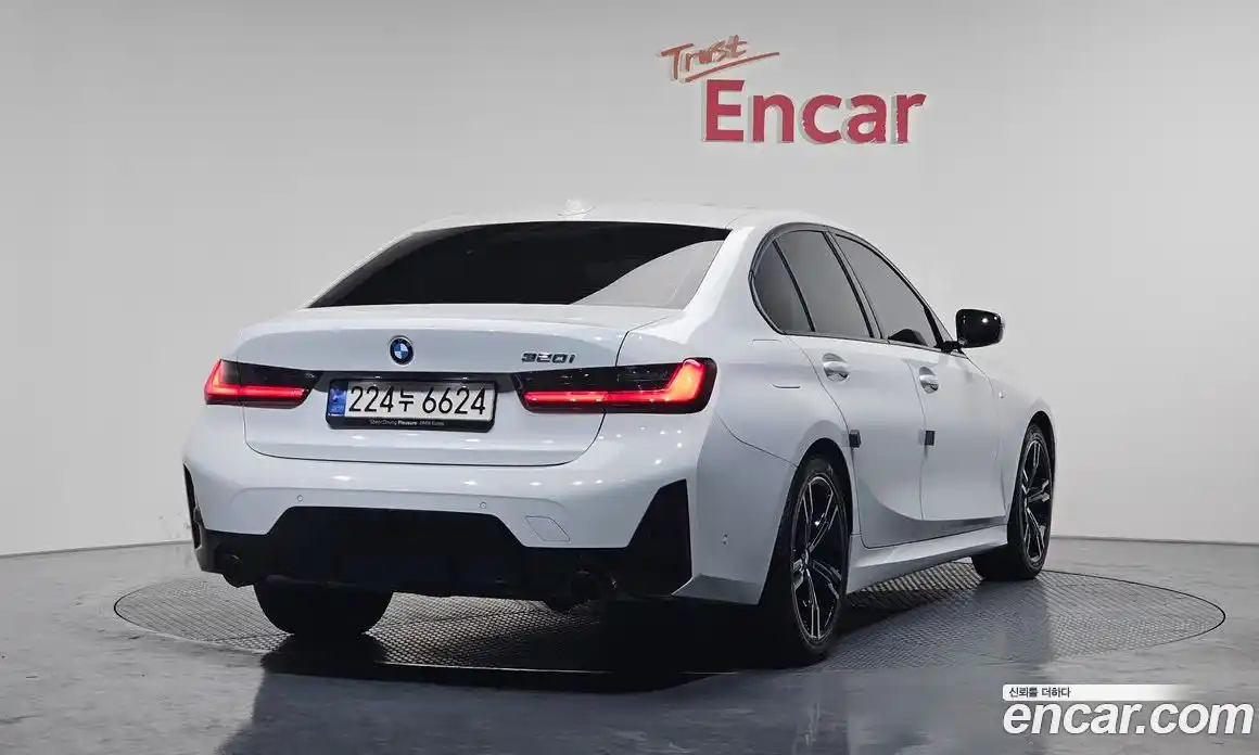 BMW 3-Series 2024 2.0 Автомат в Москве № 153408, фото 5