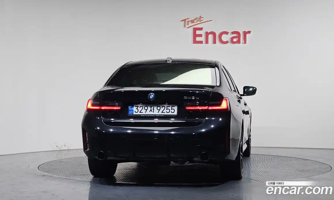 BMW 3-Series 2023 2.0 Автомат в Москве № 157459, фото 4