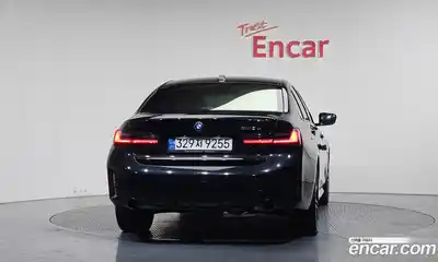 BMW 3-Series 2023 2.0 Автомат в Москве № 157459, миниатюра 4