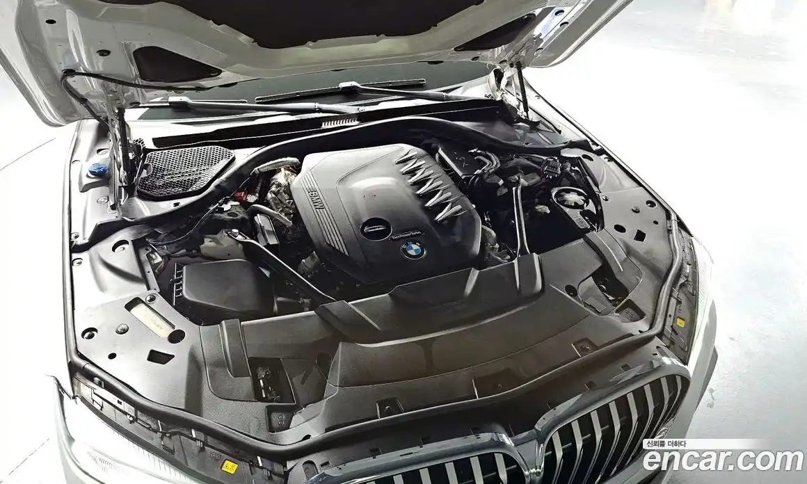 BMW 7-Series 2021 3.0 Автомат в Москве № 157676, фото 1