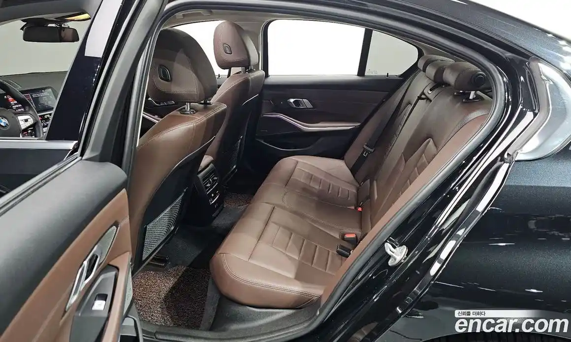 BMW 3-Series 2021 2.0 Автомат в Москве № 158034, фото 16