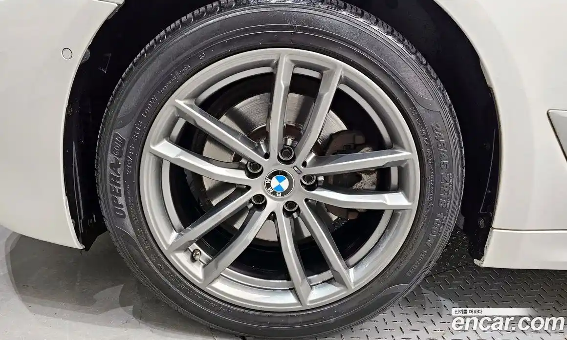 BMW 5-Series 2018 2.0 Автомат в Москве № 159334, фото 5