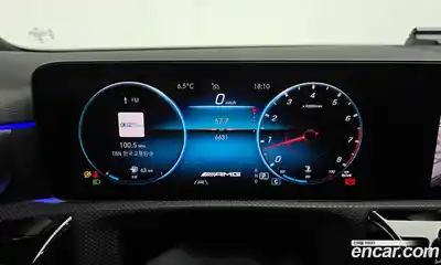 Mercedes-Benz A-Class 2023 2.0 Автомат в Москве № 160172, миниатюра 2