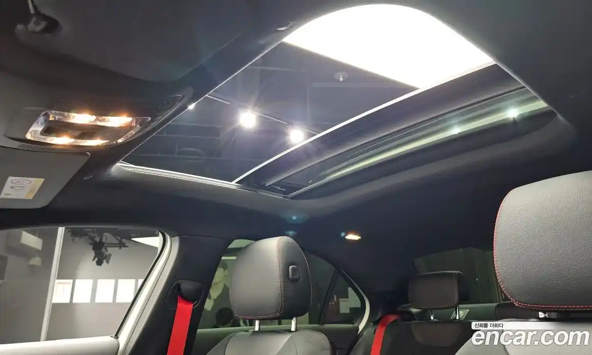 Mercedes-Benz A-Class 2023 2.0 Автомат в Москве № 160172, фото 6