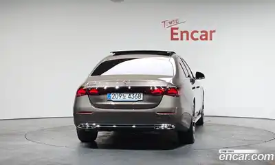 Mercedes-Benz E-Class 2025 2.0 Автомат в Москве № 160277, миниатюра 3