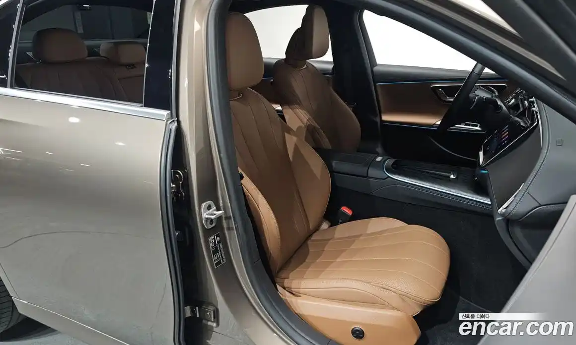 Mercedes-Benz E-Class 2025 2.0 Автомат в Москве № 160277, фото 9