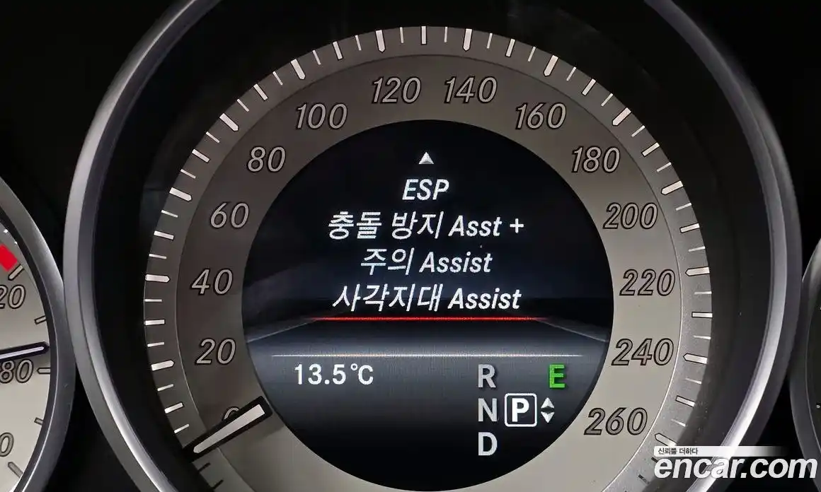 Mercedes-Benz E-Class 2016 3.5 Автомат в Москве № 161703, фото 16