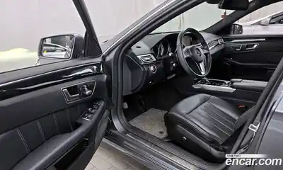 Mercedes-Benz E-Class 2016 3.5 Автомат в Москве № 161703, миниатюра 2