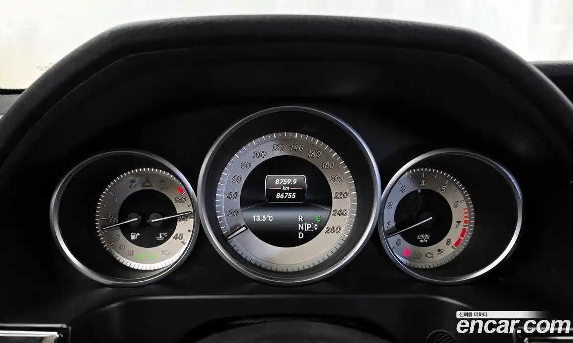 Mercedes-Benz E-Class 2016 3.5 Автомат в Москве № 161703, фото 8