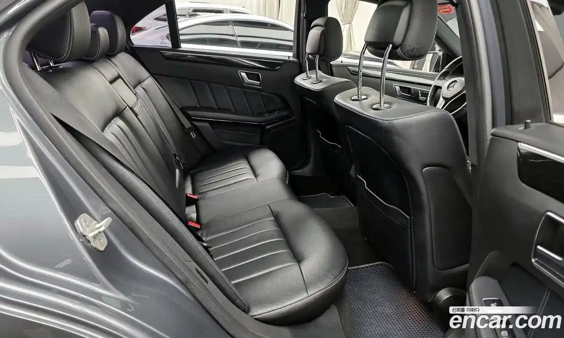 Mercedes-Benz E-Class 2016 3.5 Автомат в Москве № 161703, фото 10