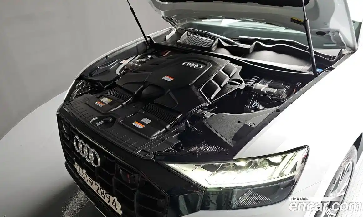 Audi Q8 2022 3.0 Автомат в Москве № 162396, фото 8