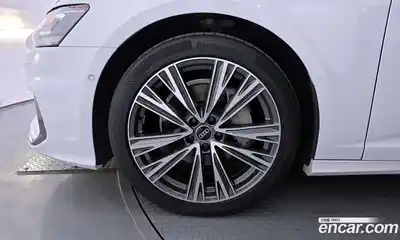 Audi A6 2023 2.0 Автомат в Москве № 162779, миниатюра 5