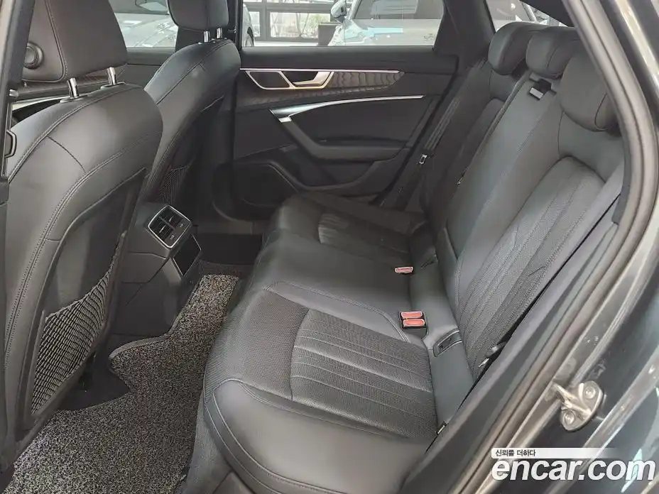 Audi A6 2021 2.0 Автомат в Москве № 164081, фото 5