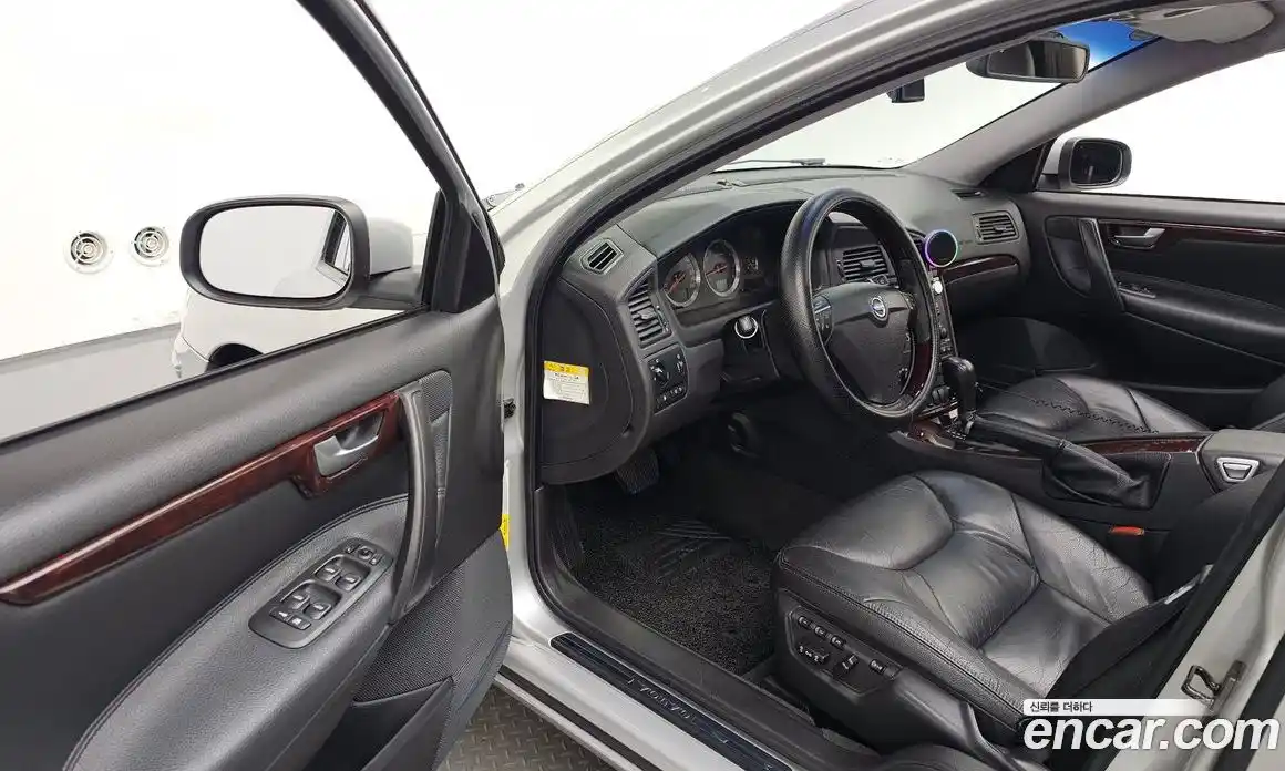 Volvo S60 2008 2.5 Автомат в Москве № 164575, фото 11