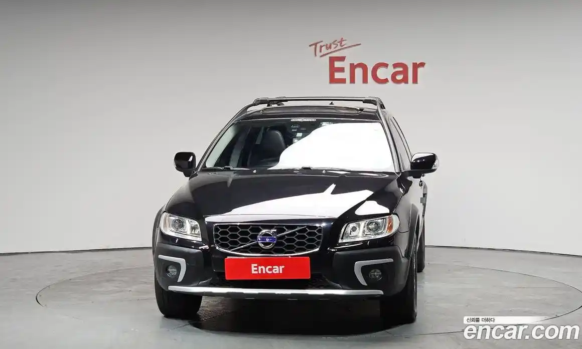 Volvo XC70 2015 2.0 Автомат в Москве № 164601, фото 3