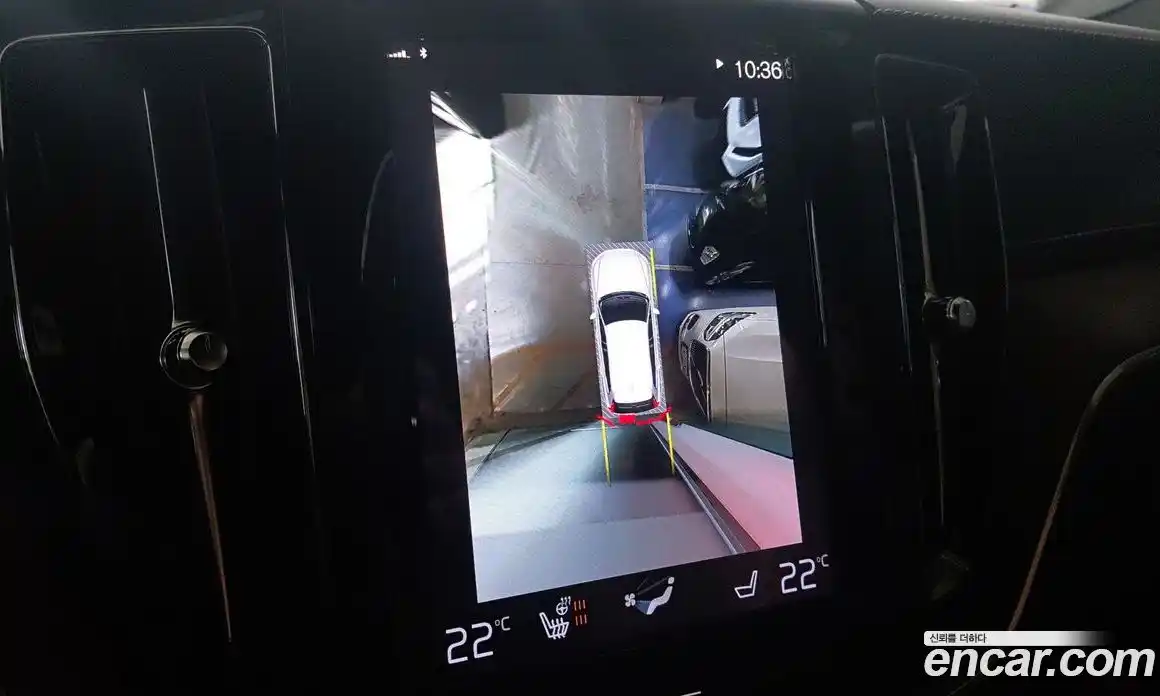 Volvo XC60 2021 2.0 Автомат в Москве № 164769, фото 16