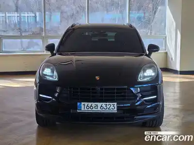 Porsche Macan 2021 2.0 Автомат в Москве № 165230, миниатюра 2