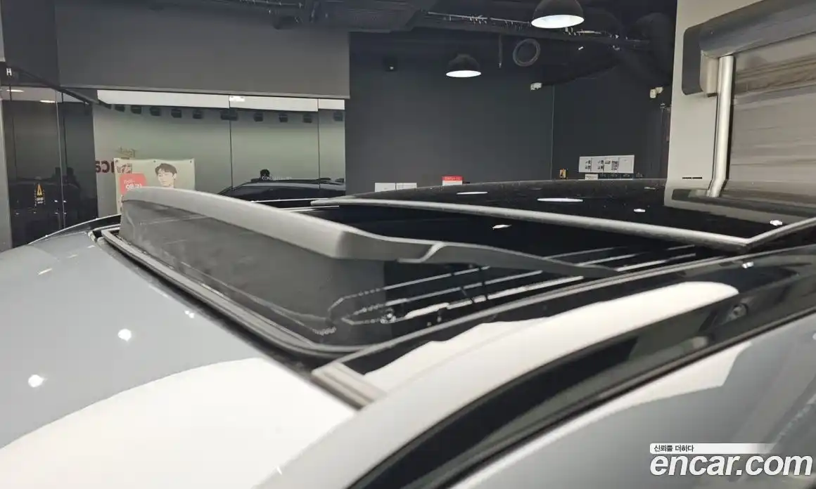 Land Rover Range-Rover Velar 2025 3.0 Автомат в Москве № 166078, фото 7