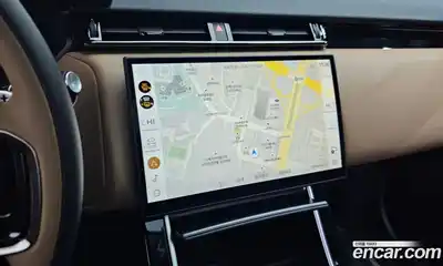 Land Rover Range-Rover Velar 2025 3.0 Автомат в Москве № 166078, миниатюра 9