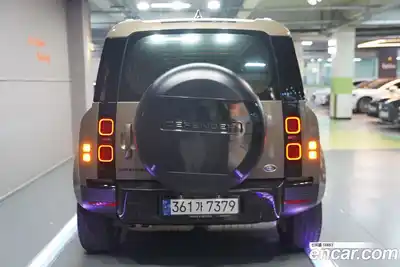 Land Rover Defender 2023 3.0 Автомат в Москве № 166741, миниатюра 4