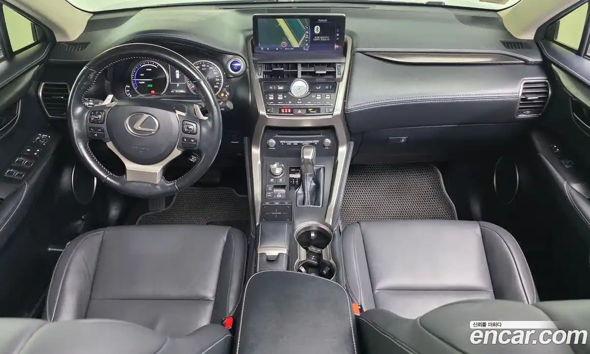 Lexus NX 2018 2.5 Автомат в Москве № 168303, фото 20