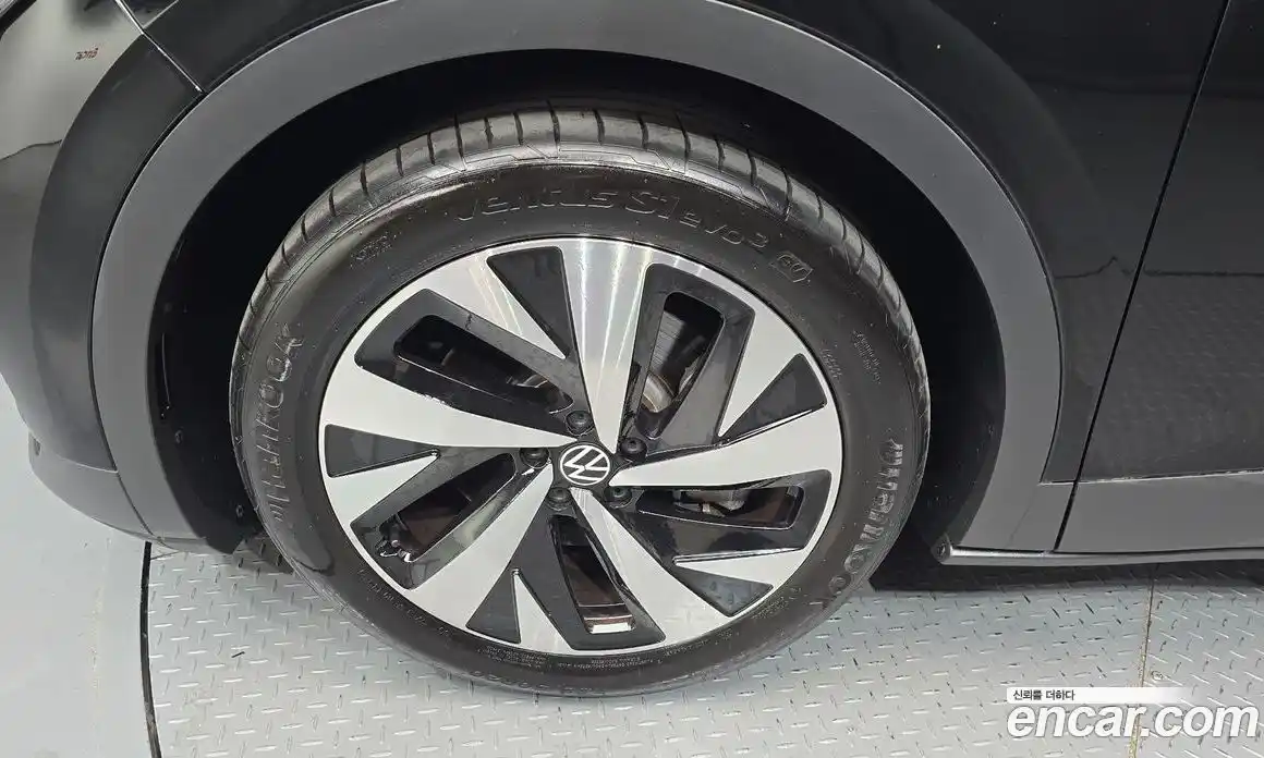 Volkswagen ID.4 2023 0.2 Автомат в Москве № 168366, фото 5