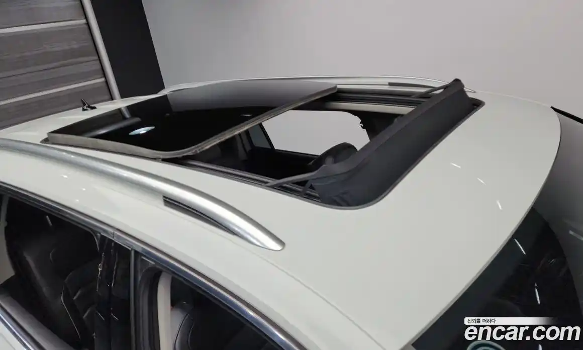 Volkswagen Tiguan 2018 2.0 Автомат в Москве № 168594, фото 7