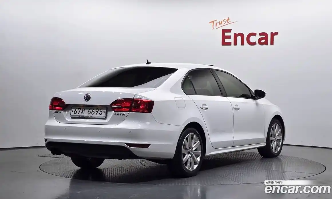 Volkswagen Jetta 2012 2.0 Автомат в Москве № 169058, фото 1