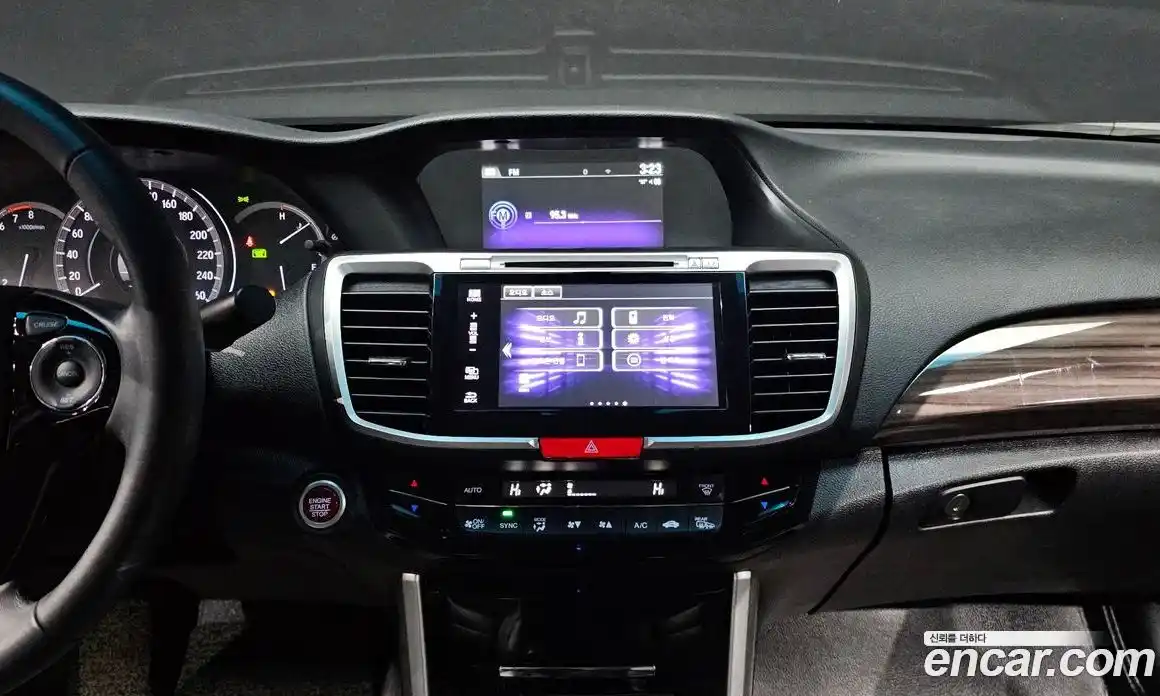 Honda Accord 2016 2.4 Автомат в Москве № 170635, фото 16