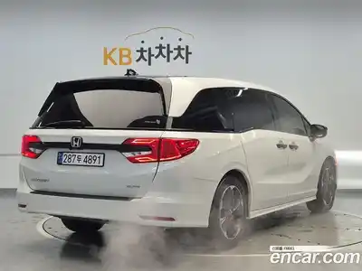 Honda Odyssey 2022 3.5 Автомат в Москве № 170700, миниатюра 2