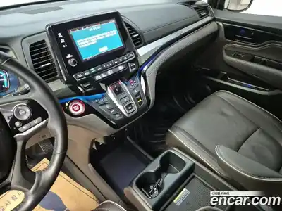 Honda Odyssey 2022 3.5 Автомат в Москве № 170700, миниатюра 7