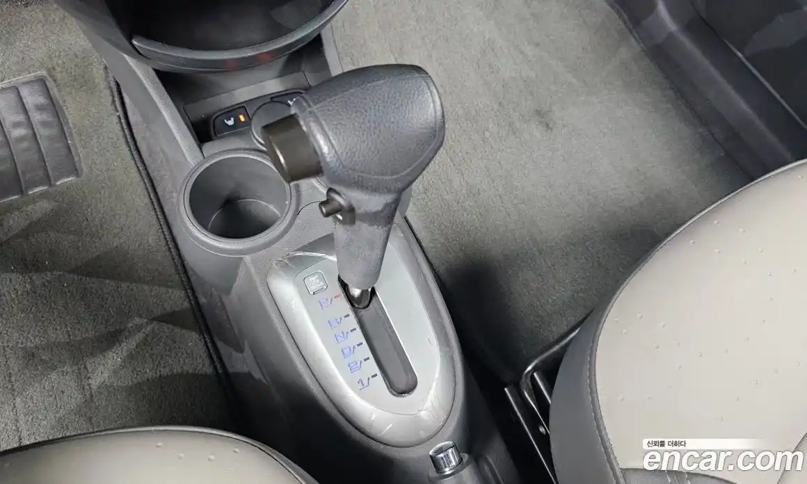 Chevrolet Spark 2012 1.0 Автомат в Москве № 171982, фото 9