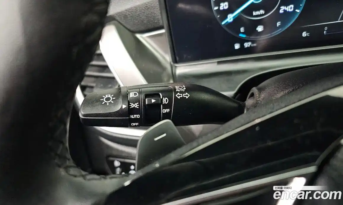 Kia Seltos 2024 1.6 Автомат в Москве № 17517, фото 15