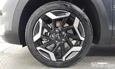 Kia Seltos 2024 1.6 Автомат в Москве № 17517, миниатюра 5