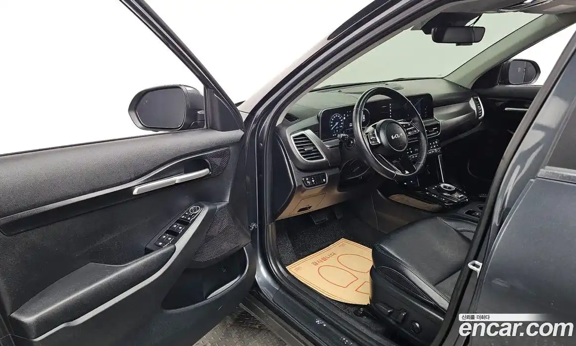 Kia Seltos 2024 1.6 Автомат в Москве № 17517, фото 10