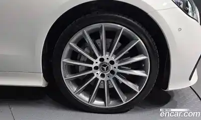 Mercedes-Benz E-Class 2023 3.0 Автомат в Москве № 175199, миниатюра 5