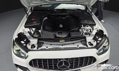 Mercedes-Benz E-Class 2023 3.0 Автомат в Москве № 175199, миниатюра 6