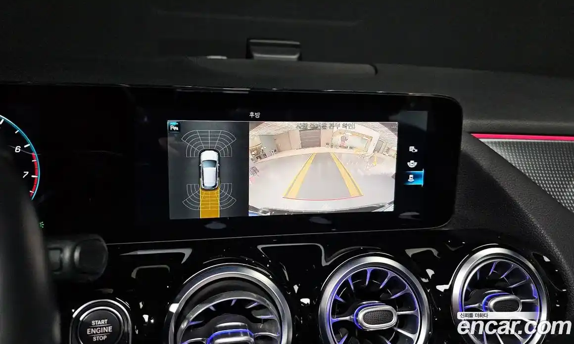 Mercedes-Benz GLA-Class 2021 2.0 Автомат в Москве № 179034, фото 15