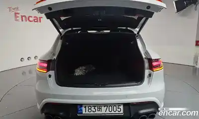 Porsche Macan 2023 2.9 Автомат в Москве № 180407, миниатюра 2