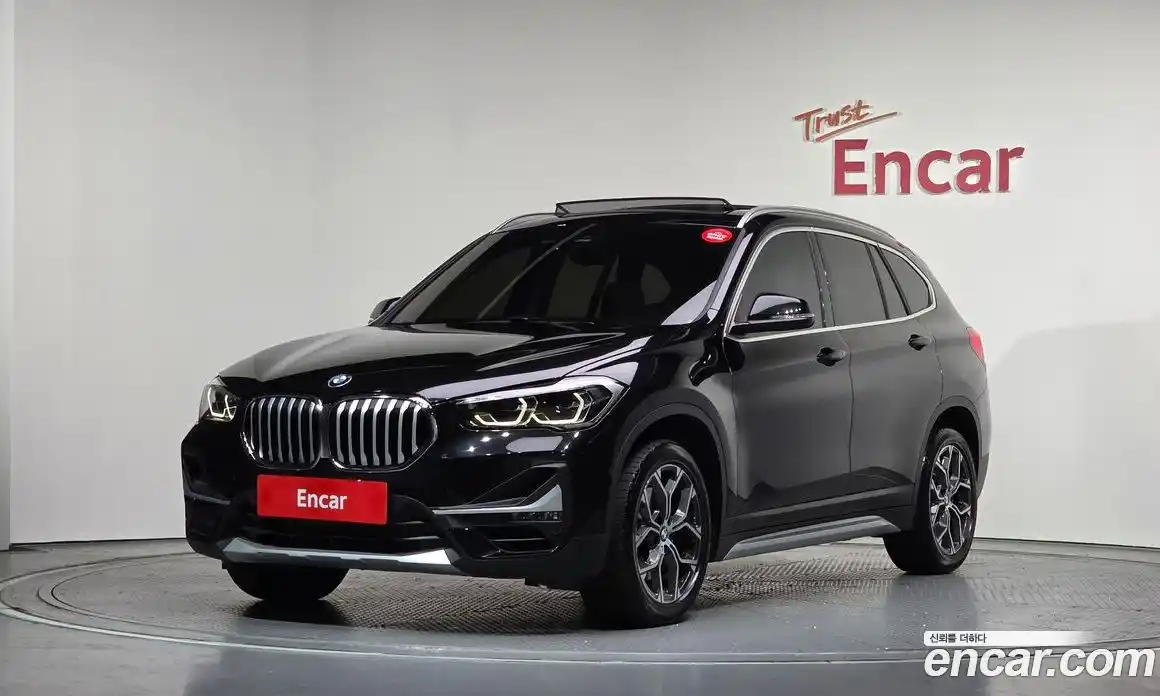 BMW X1 2021 2.0 Автомат в Москве № 188367, фото 1