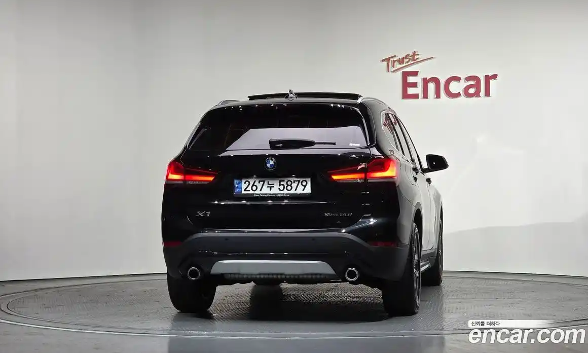 BMW X1 2021 2.0 Автомат в Москве № 188367, фото 4