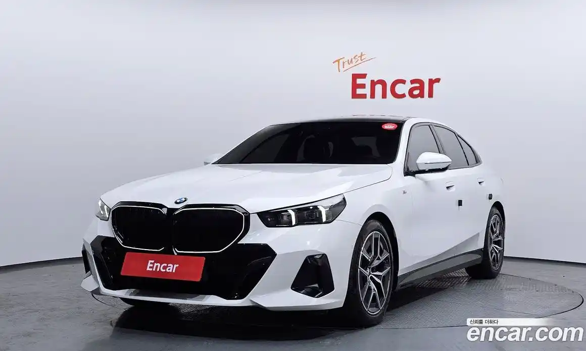 BMW 5-Series 2025 2.0 Автомат в Москве № 188421, фото 17