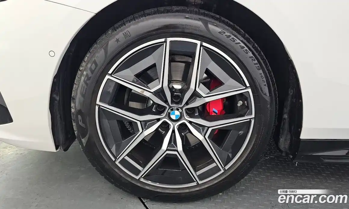 BMW 5-Series 2025 2.0 Автомат в Москве № 188421, фото 19