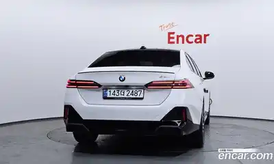 BMW 5-Series 2025 2.0 Автомат в Москве № 188421, миниатюра 3