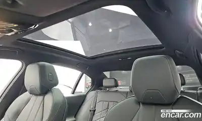 BMW 5-Series 2025 2.0 Автомат в Москве № 188421, миниатюра 6