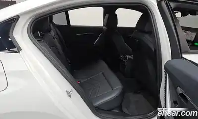 BMW 5-Series 2025 2.0 Автомат в Москве № 188421, миниатюра 7