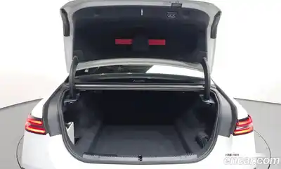 BMW 5-Series 2025 2.0 Автомат в Москве № 188421, миниатюра 9