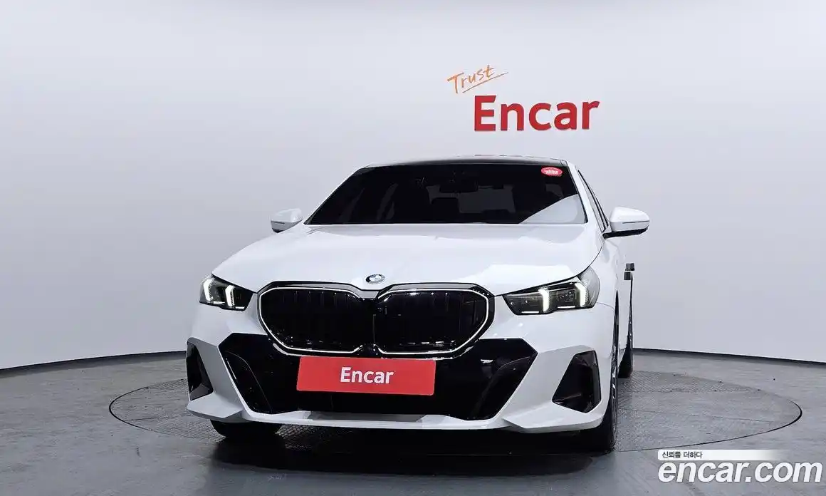 BMW 5-Series 2025 2.0 Автомат в Москве № 188421, фото 10