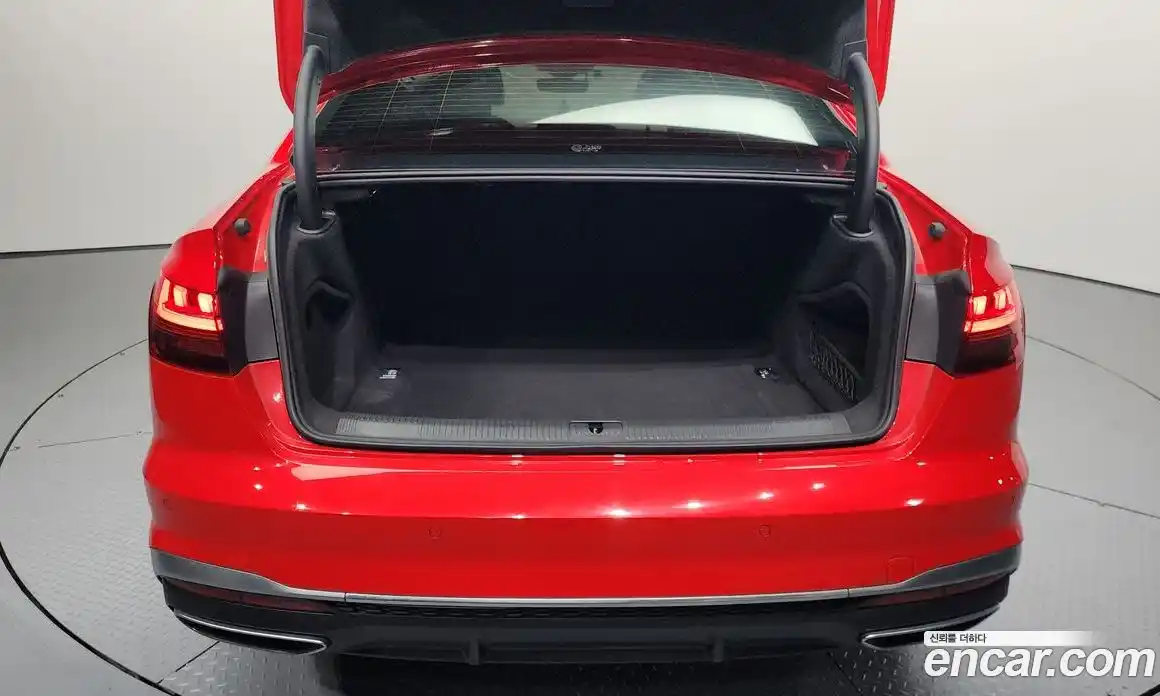 Audi A4 2021 2.0 Автомат в Москве № 193406, фото 13