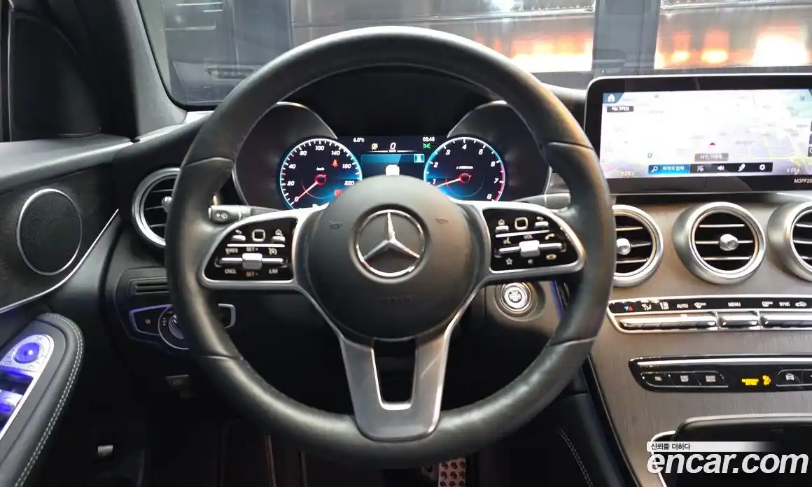 Mercedes-Benz GLC-Class 2020 2.0 Автомат в Москве № 194435, фото 11